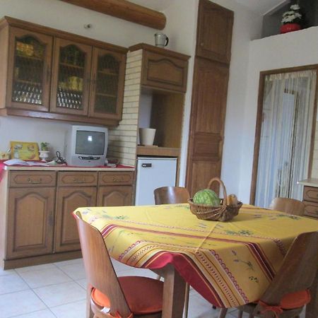 Gites Des Cedres Crestet Exterior photo